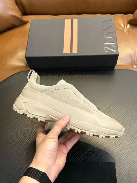 Hogan Interactive Sneaker Olive Suede Chunky Sneakers - 32