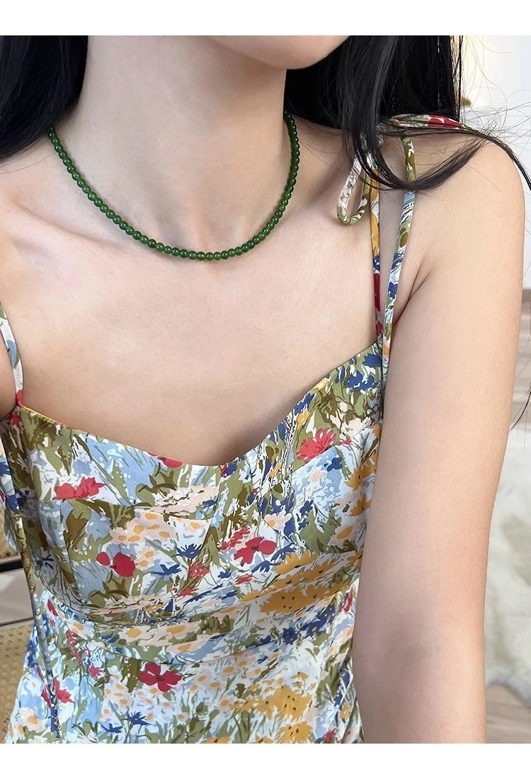 Design Floral Print Square Neck Cami Dress with Jade Bead Necklace Dress - 4