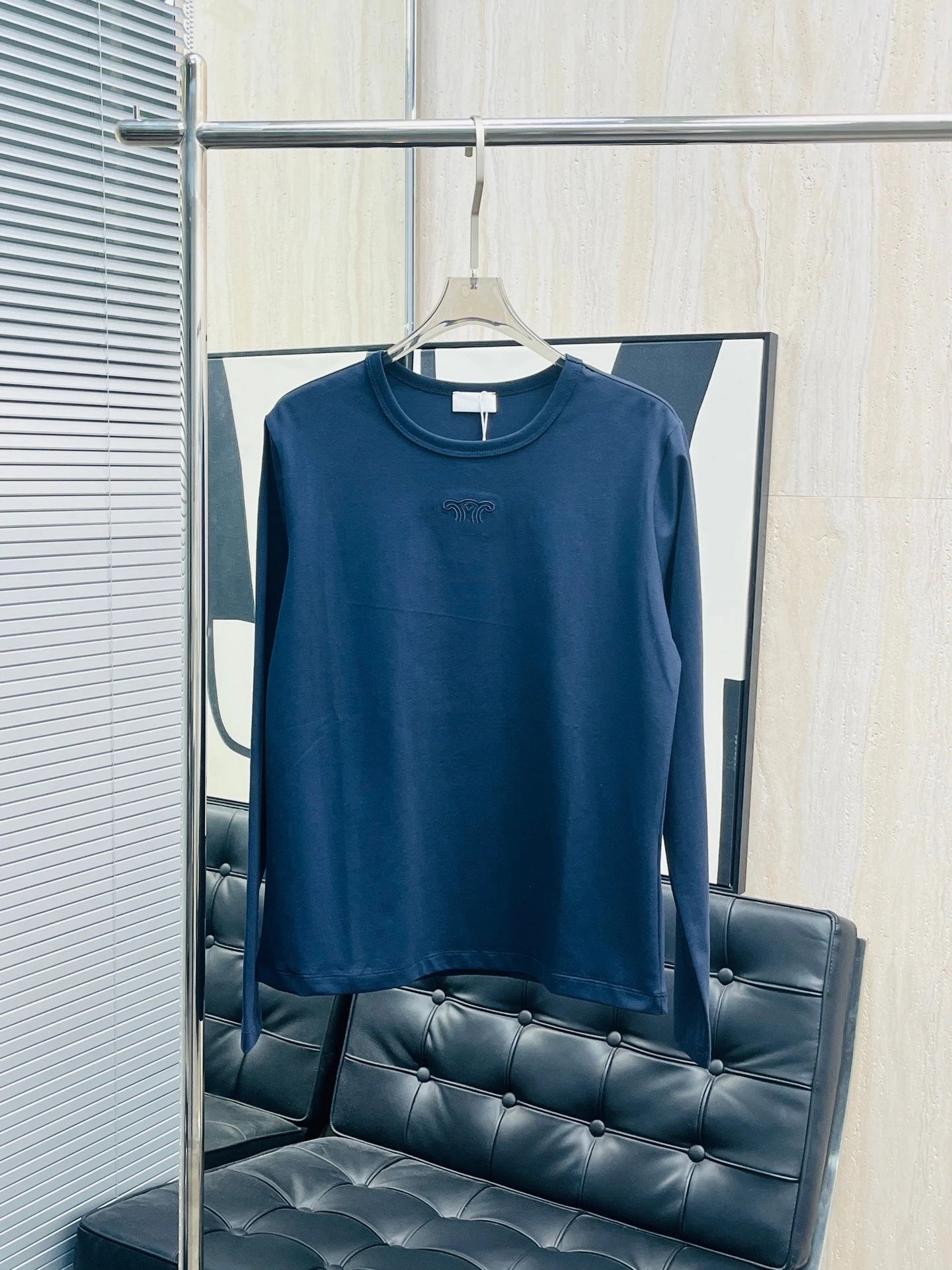 Design Long Sleeve Crewneck Top in Mauve Beige T-Shirts - 4