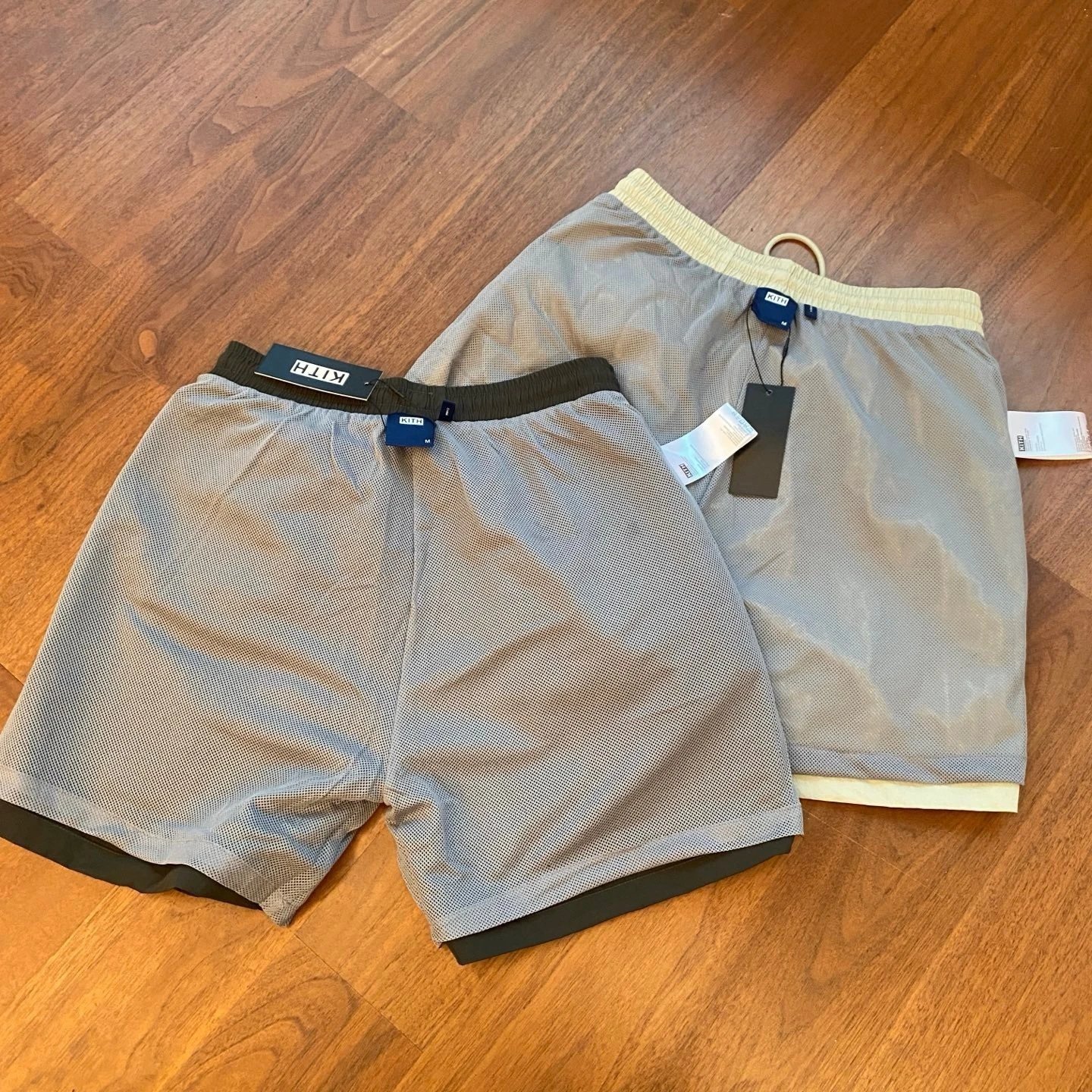 Kith Utility Shorts Black Beige Relaxed Fit