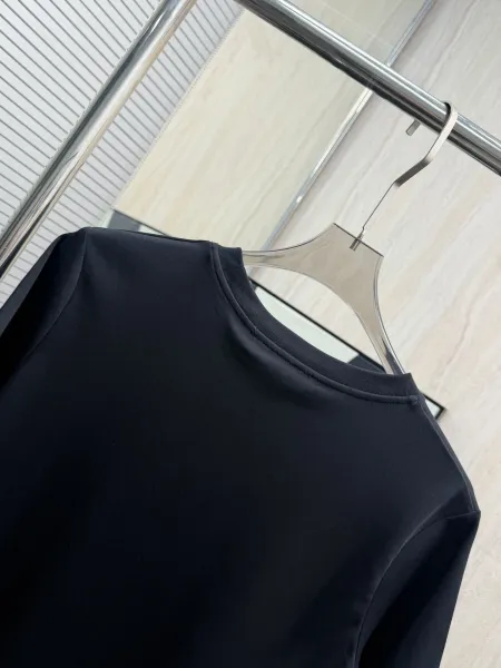 Valentino Garavani VLogo Crystal-Embellished Black T-Shirt - 17