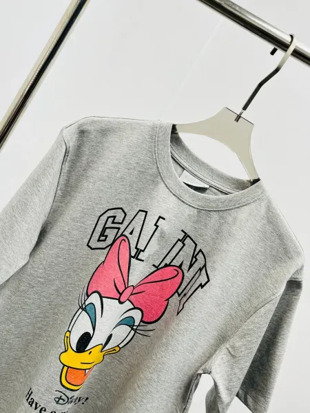 Design Disney x Unknown Brand Daisy Duck Graphic T-Shirt Gray T-Shirts - 14
