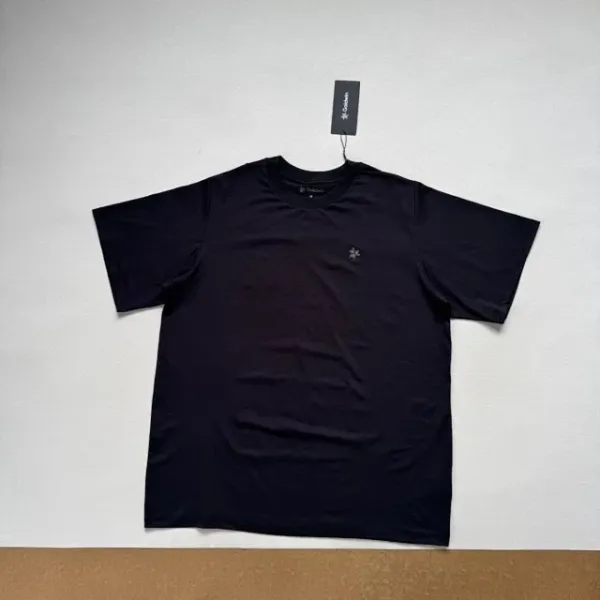 Design Goldwin Minimal Logo Cropped T-Shirt White and Black T-Shirts - 11