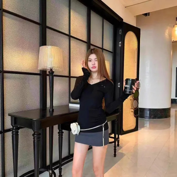 Design Long Sleeve V-Neck Base Layer Cream Top - 6