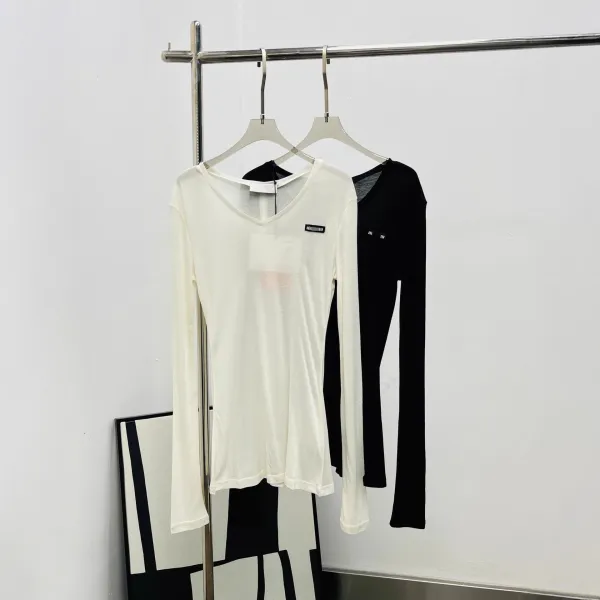 Design Long Sleeve V-Neck Base Layer Cream Top - 8