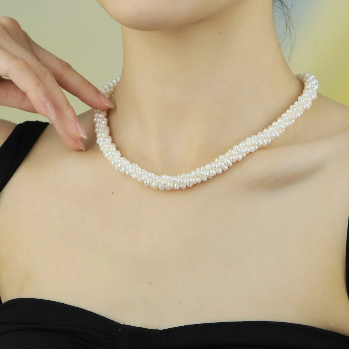 LG Pearl Beaded Necklace And Bracelet Set Cream Elegant Jewelry