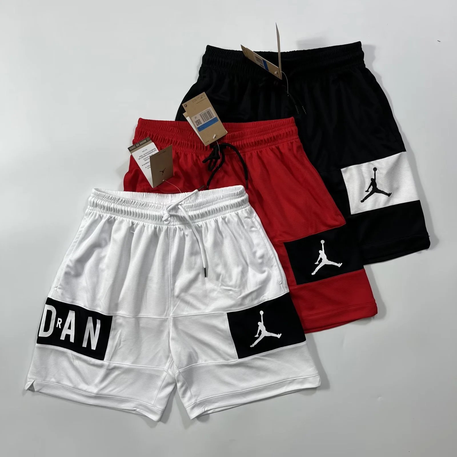 PANTALÓN CORTO JORDAN