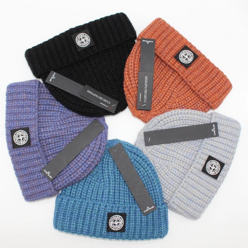 GORROS STONE ISLAND