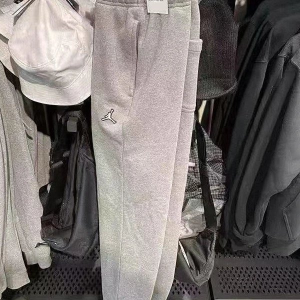 PANTALONES BÁSICOS DE JORDAN