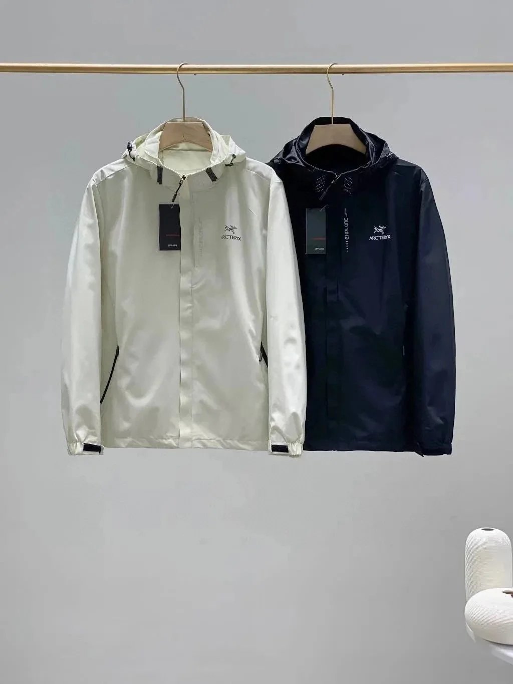 CAZADORA ARCTERYX