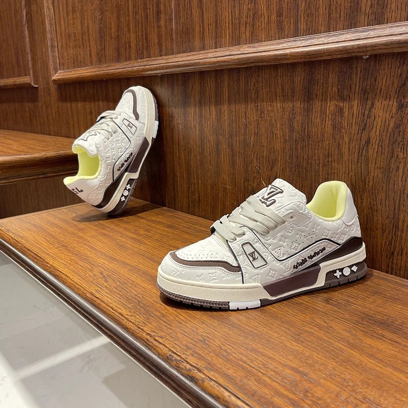 ZAPATOS LV