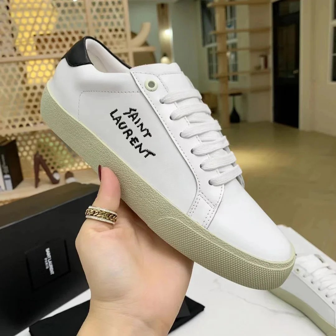 New fashion skate shoes