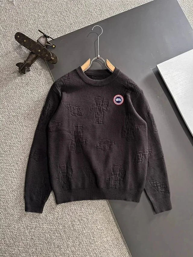 Canada Goose Knitwear Astronaut Jacquard Crewneck Sweater product detail image 5