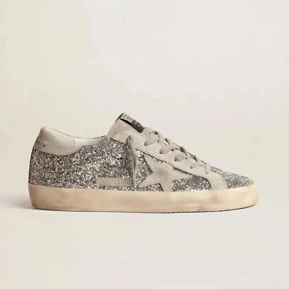 Classic Casual Athletic Shoes photo 2