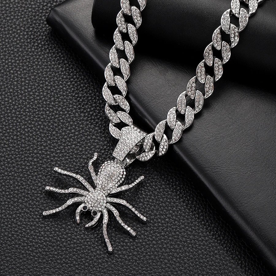 CHAIN ARAA