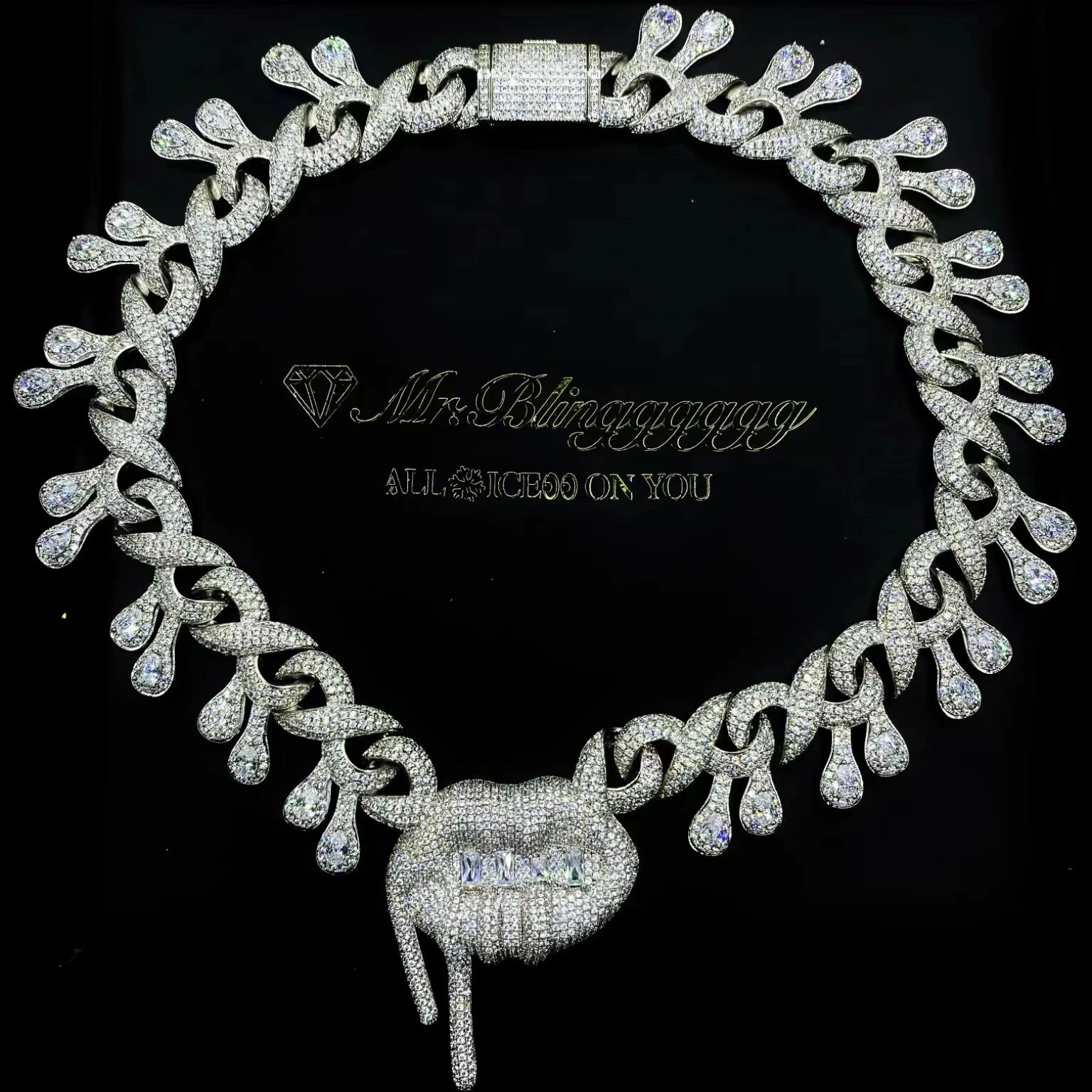 CHAIN DIAMANTES (MRBLINGGG)