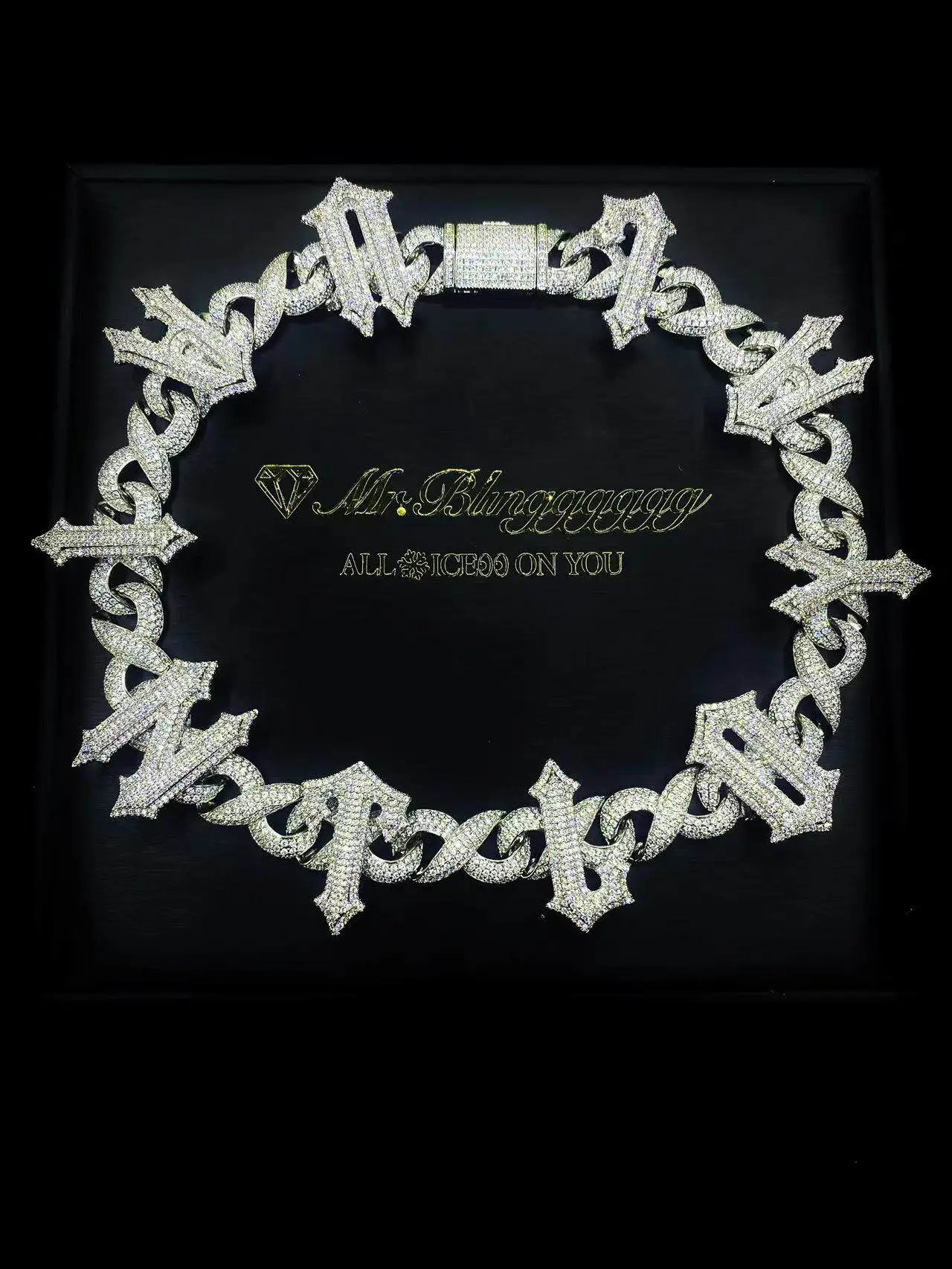 CHAIN DIAMANTES (MRBLINGGG)