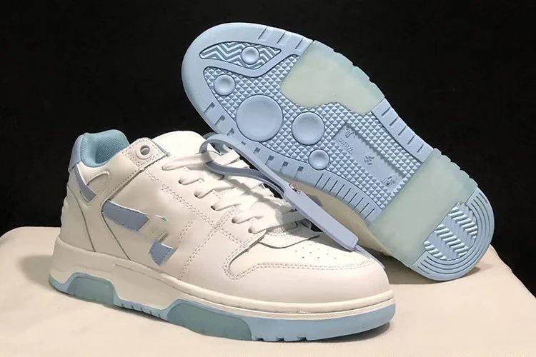 Brand Unknown + Model Unknown + White/Light Blue