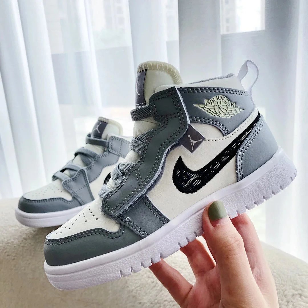 NIKE ZAPATILLAS