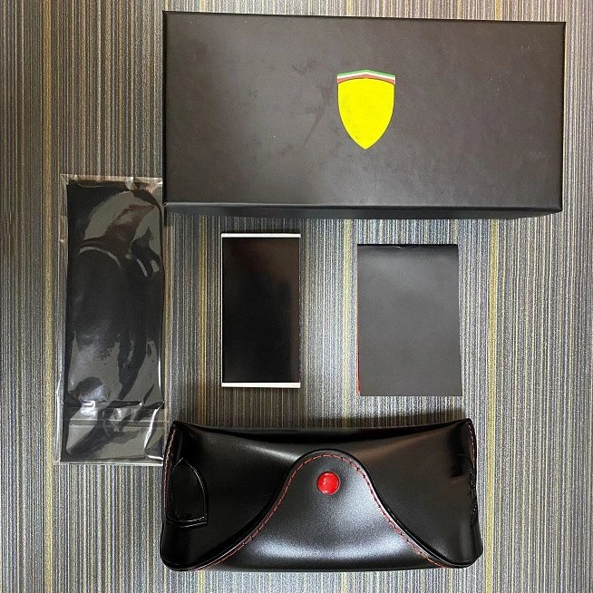 RAYBAN FERRARI