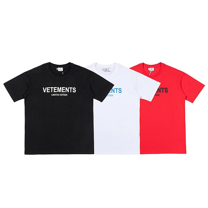 T-SHIRT VETEMENTS