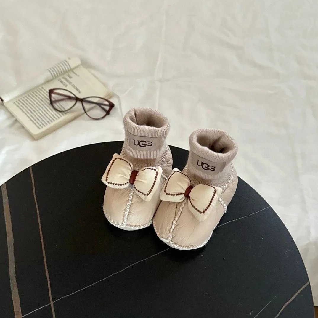 UGG BOTAS DE NIEVE foto 3