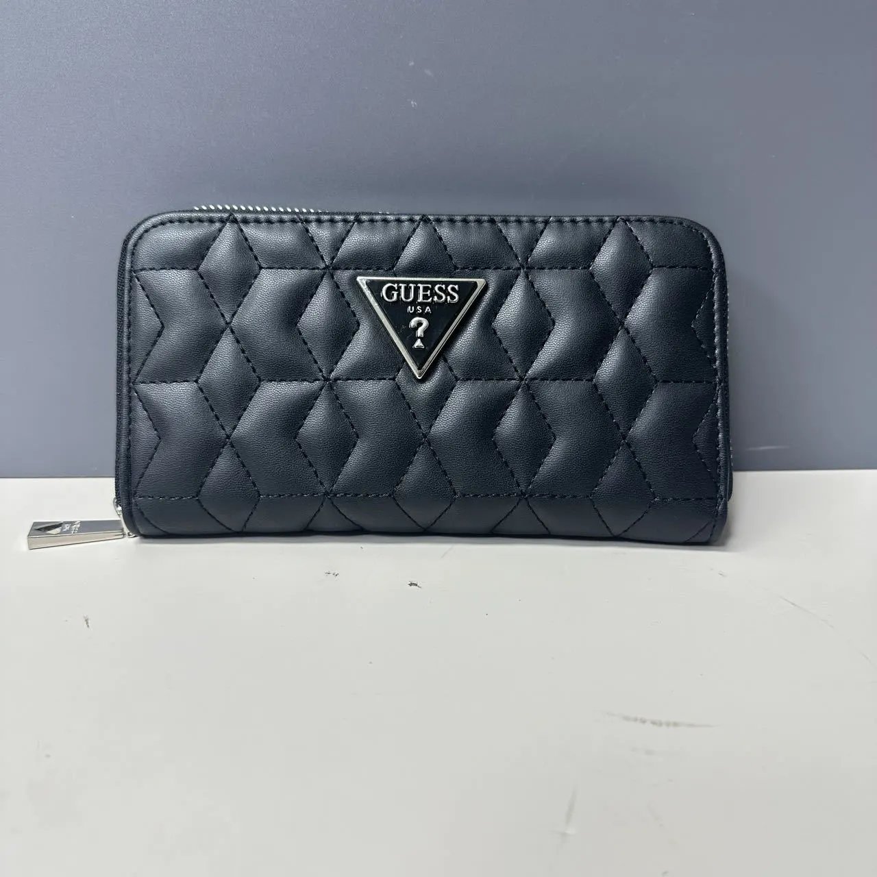 MONEDERO GUESS