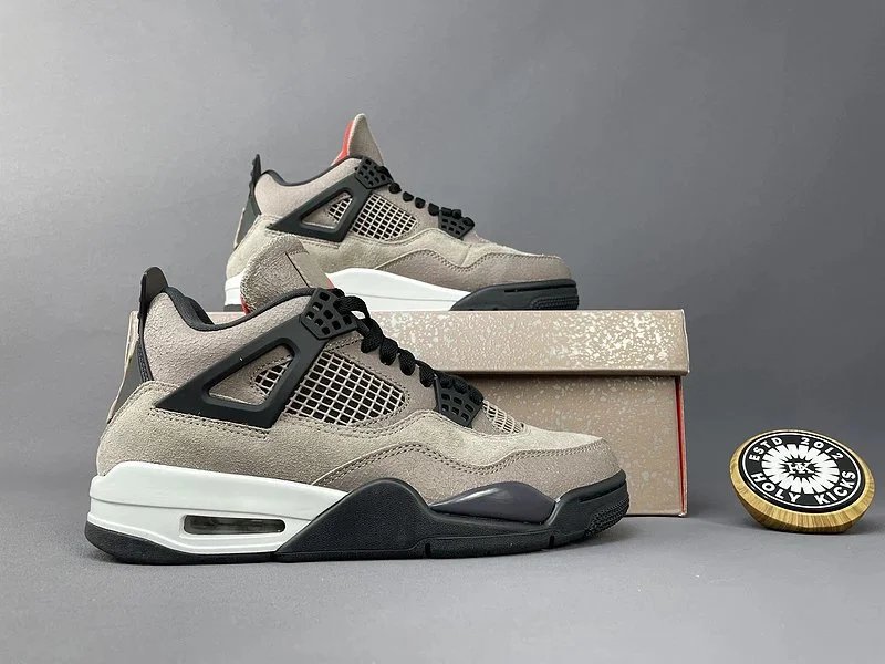 Air Jordan 4 White Pink Sneakers - 11