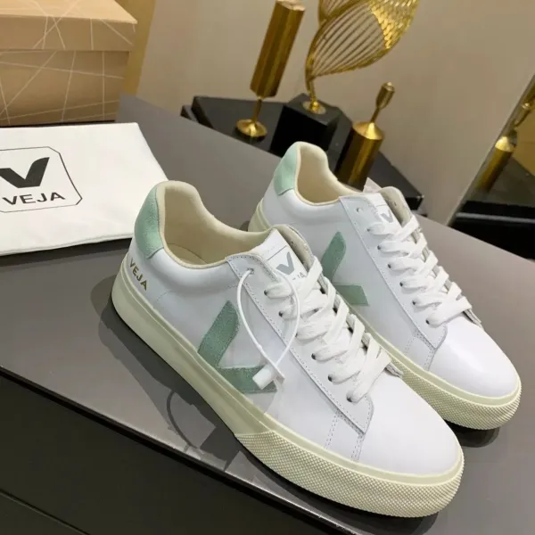 Veja Campo White and Pink Leather Sneakers - 7