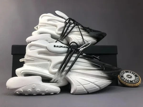 Balmain x Holly Kicks Balmain Runner White/Black Chunky Sneakers - 1