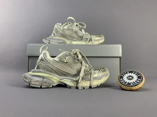 Asics Gel-Nimbus 24 Pink Silver Chunky Sneakers - 8
