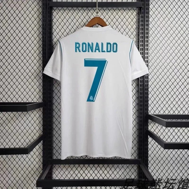 Real Madrid Football Jerseys Retro — 17-18 Home Print No. 7