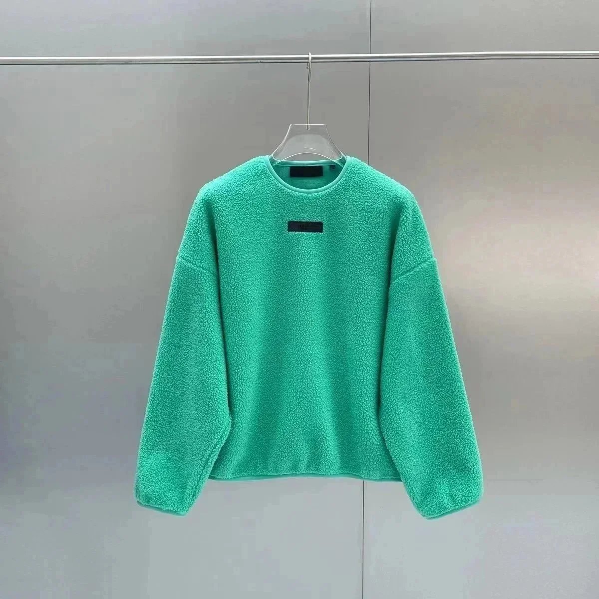 Unbranded Hoodies & Sweatshirts Sherpa fleece crewneck sweatshirt — 03-1
