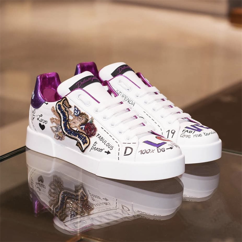 Dolce & Gabbana Sneakers Graffiti-print embellished low-top — 13