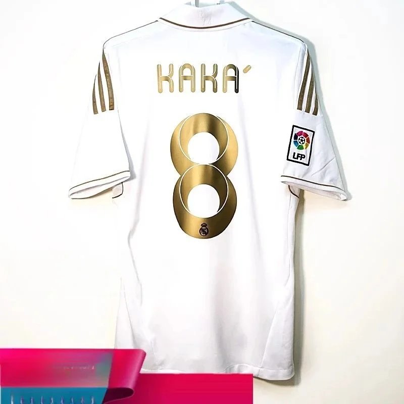 Real Madrid Football Jerseys Retro — 11-12 Home Print No. 8 1 Armband