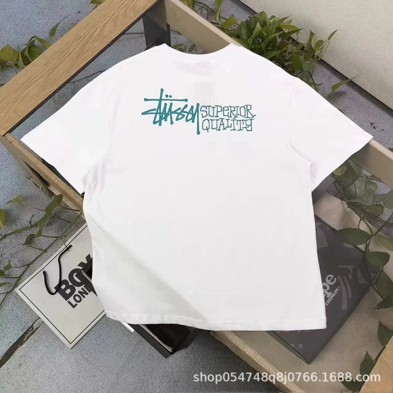 Stüssy T-Shirts Graphic Print Crew-Neck T-Shirt — white 384