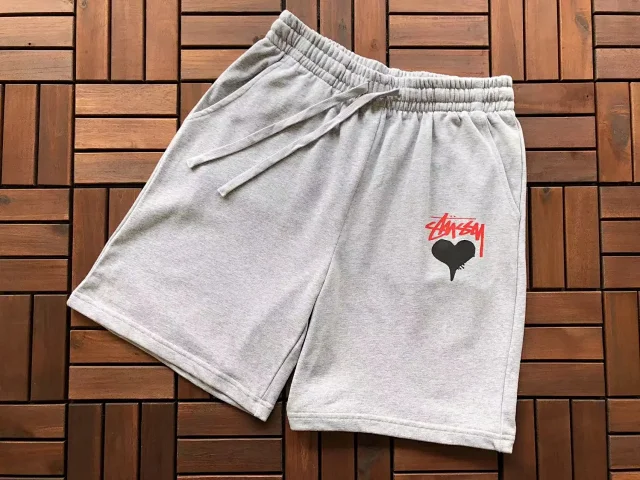 Stüssy Shorts Graphic and camouflage product detail image 9