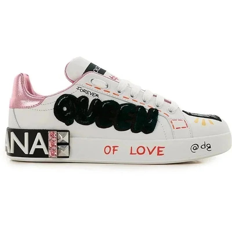 Dolce & Gabbana Sneakers Graffiti-print embellished low-top — Tangerine red