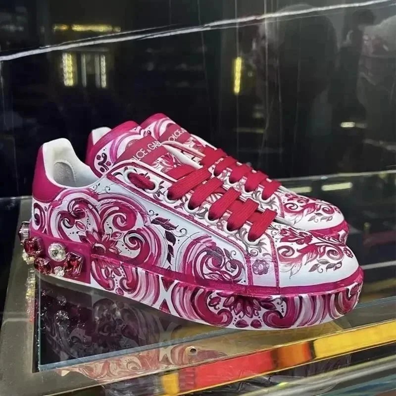 Dolce & Gabbana Sneakers Graffiti-print embellished low-top — 17