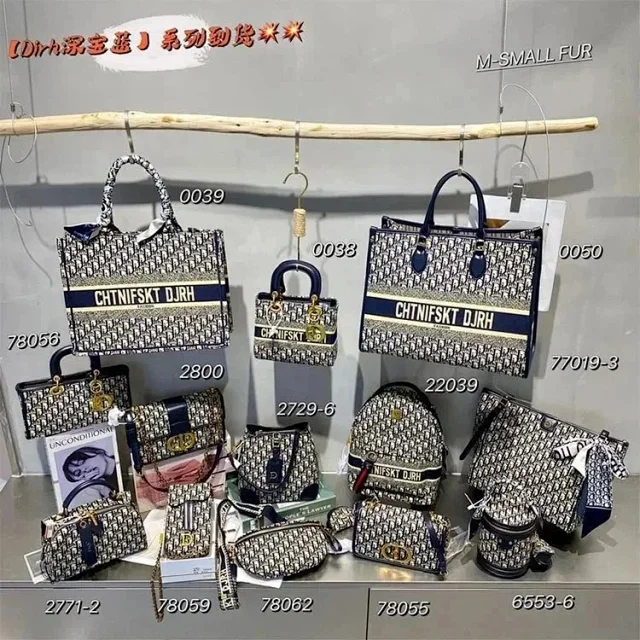 Unbranded Crossbody Bags Monogram Print Bag product detail image 2