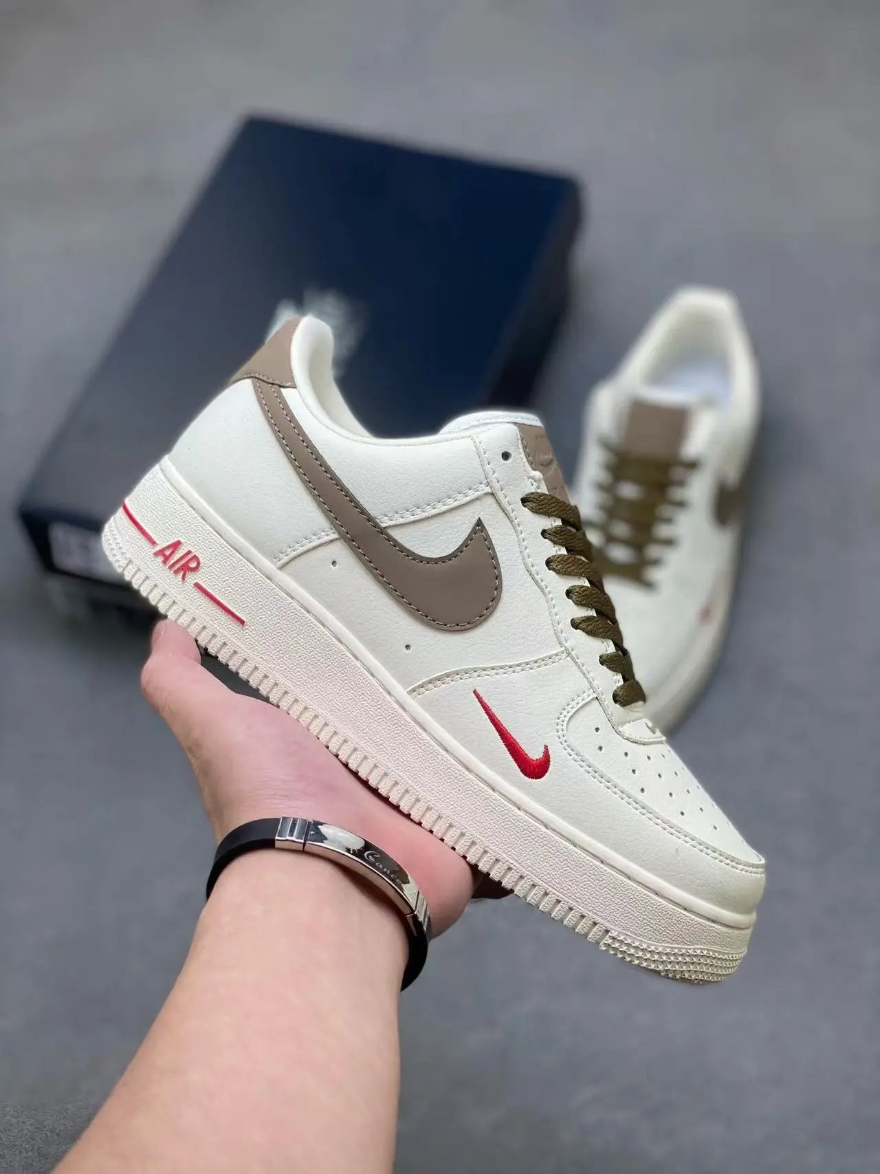 Nike Air Force 1 White Shoes photo 2