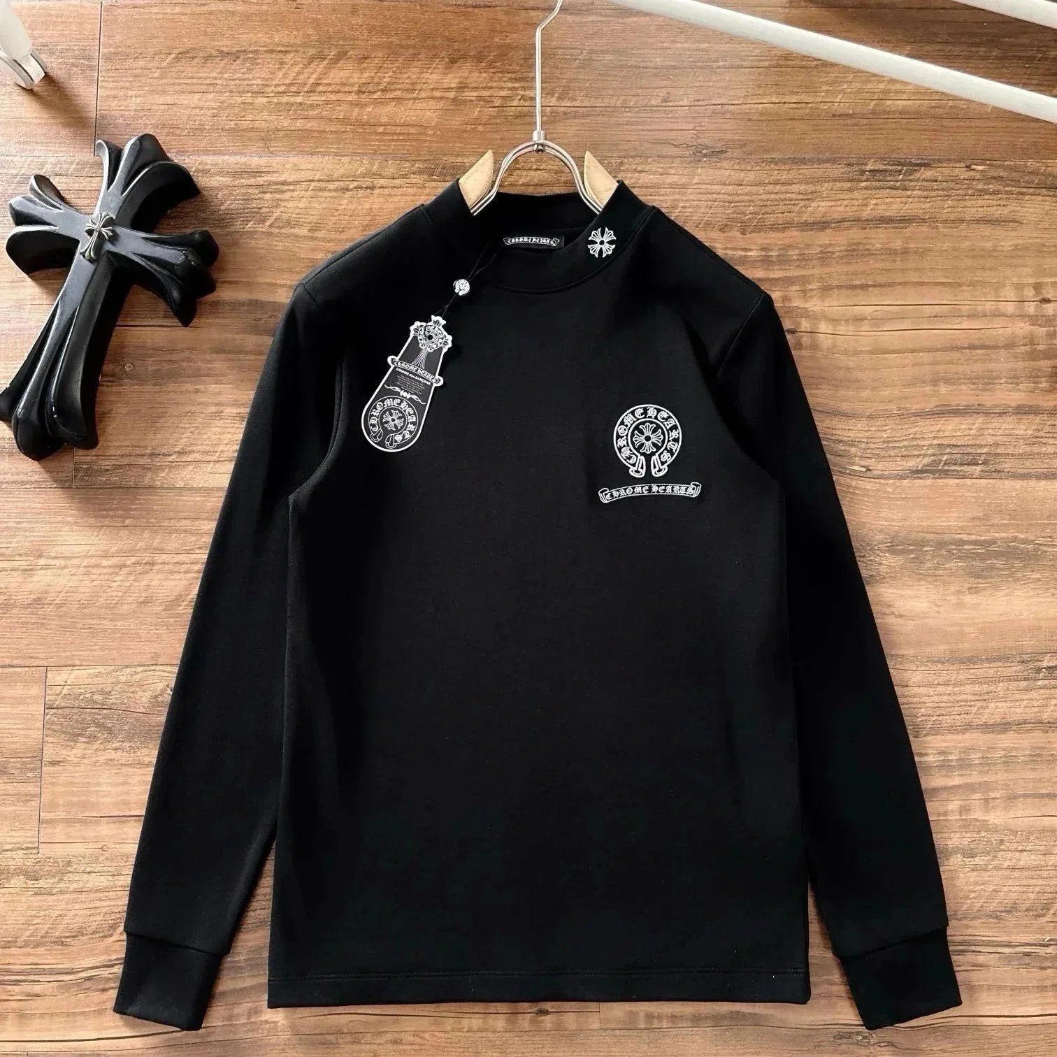 Chrome Hearts Hoodies & Sweatshirts Horseshoe Logo Graphic — 02*Top quality