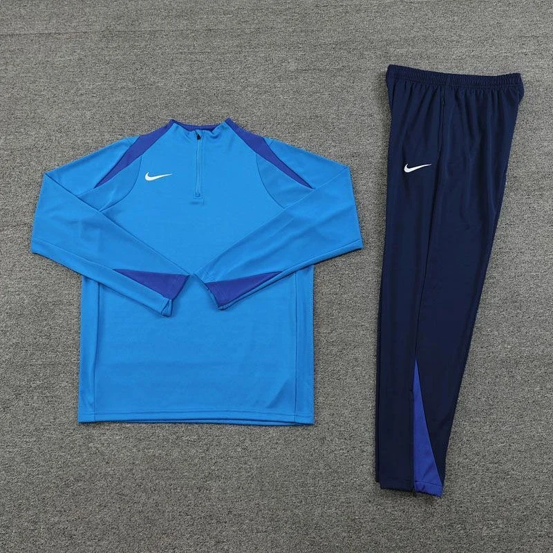 Training clothes 20