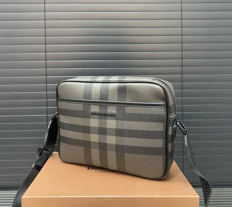 Burberry Crossbody Bags Check-pattern zip bag — Top Quality 15