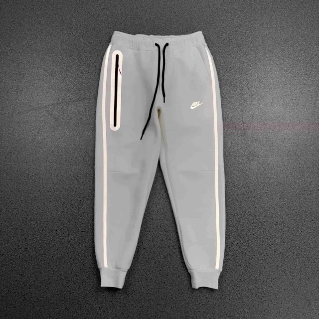 Nike Tracksuits Reflective zip-up hooded tracksuit product detail image 8
