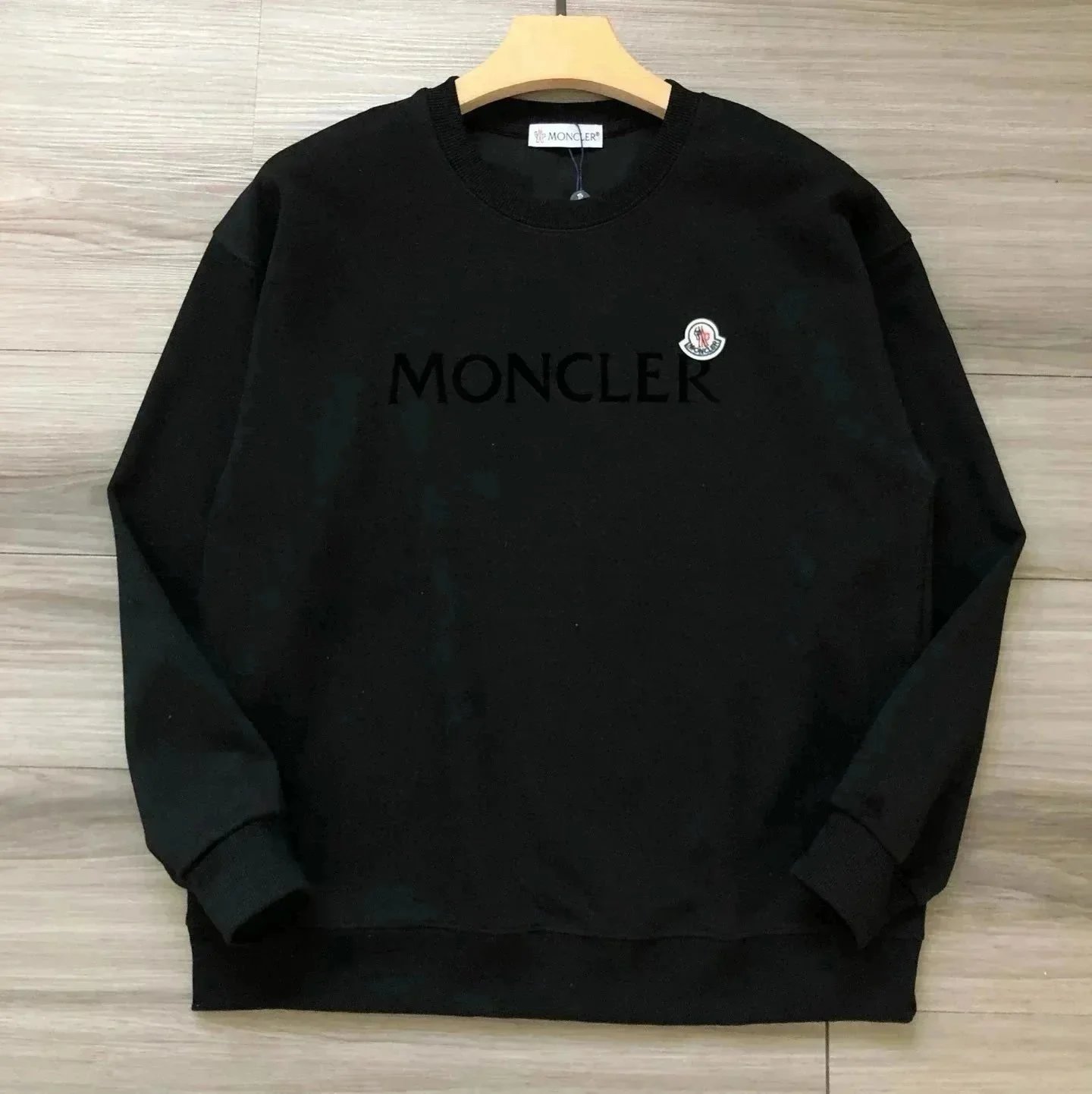 Moncler Jackets Hooded zip-front lightweight jacket with sleeve logo patch — 40