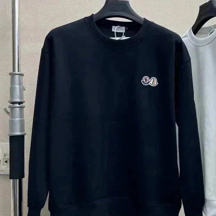 Moncler Jackets Hooded zip-front lightweight jacket with sleeve logo patch — 36