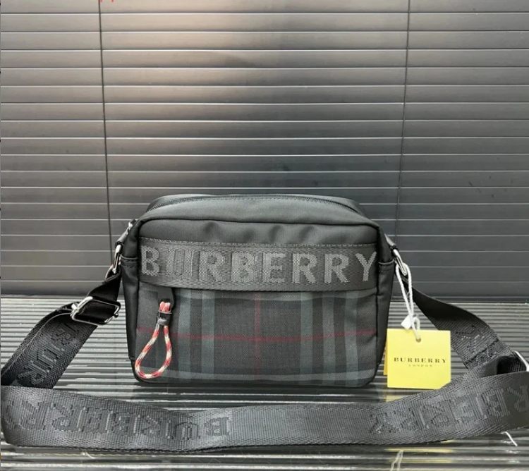 Burberry Crossbody Bags Check-pattern zip bag — Top Quality 2