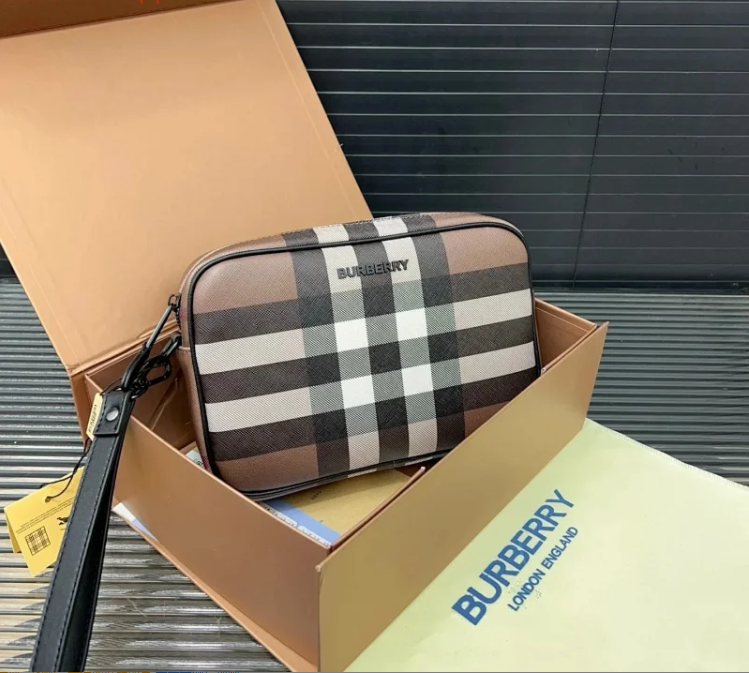 Burberry Crossbody Bags Check-pattern zip bag — Top Quality 11