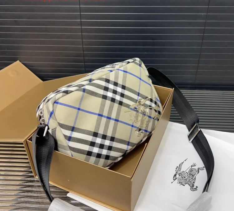 Burberry Crossbody Bags Check-pattern zip bag — Top Quality 14